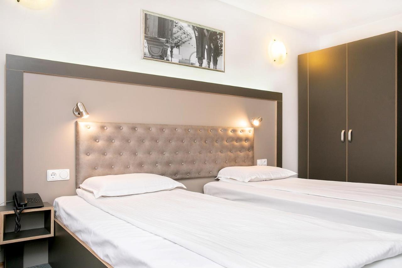 Niky Hotel 3*